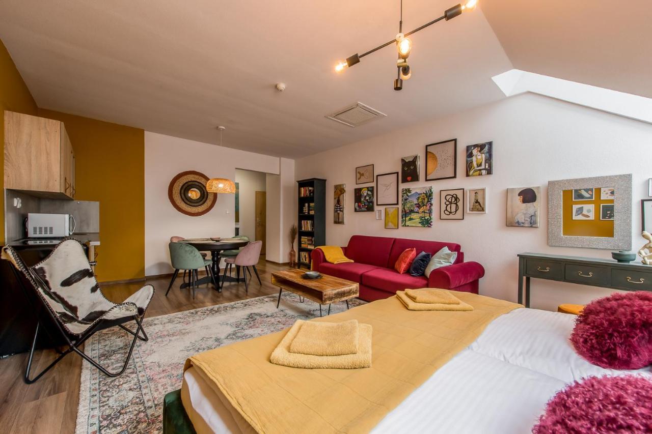 Poetika Apartments Prešov Exteriör bild