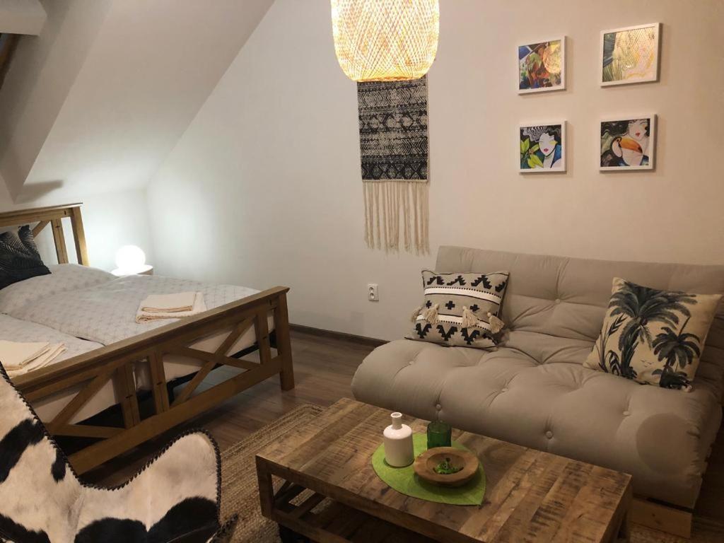 Poetika Apartments Prešov Exteriör bild